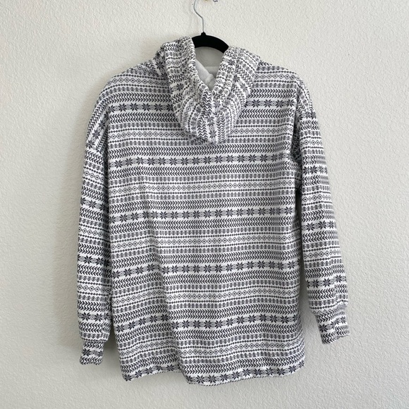 Lou & Grey Fair Isle Fluffy Fleece Hoodie Size Medium Holiday Cozy Casual Fall - Picture 9 of 11